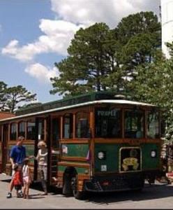  Eureka Springs Transit & Welcome Center

Transits business offices are located at Trolley Stop #1, 137 W. Van Buren (on Highway 62, about 1/4 mile west of the intersection with Highway 23N).

A transit staff member is on duty to help with ticket sales and transit-related questions along with information regarding lodging, restaurants and things to do while in Eureka.